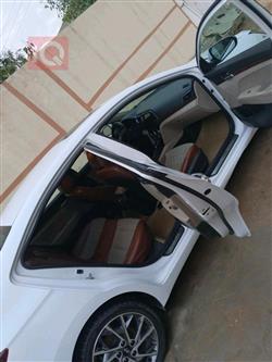 هیۆندای ئەلەنترا